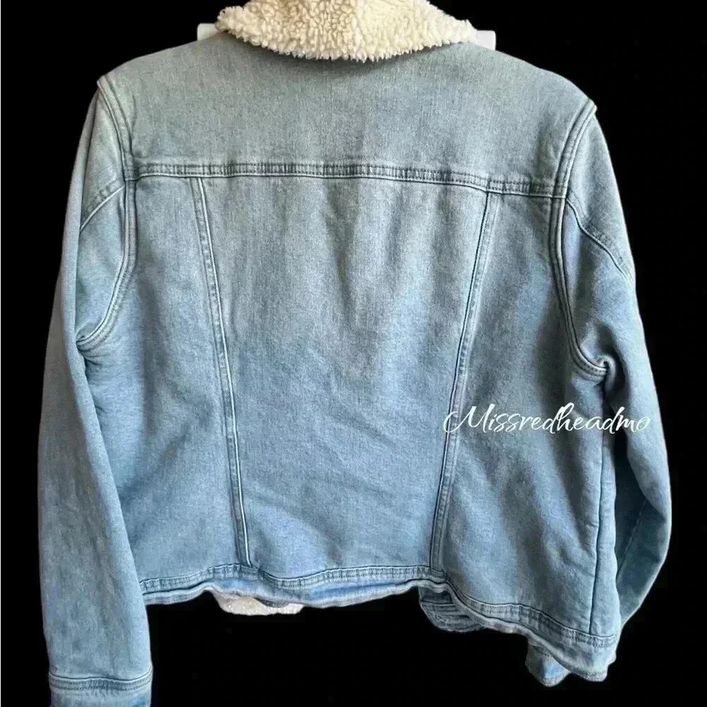 Universal Thread Denim Jacket - Large - image 2